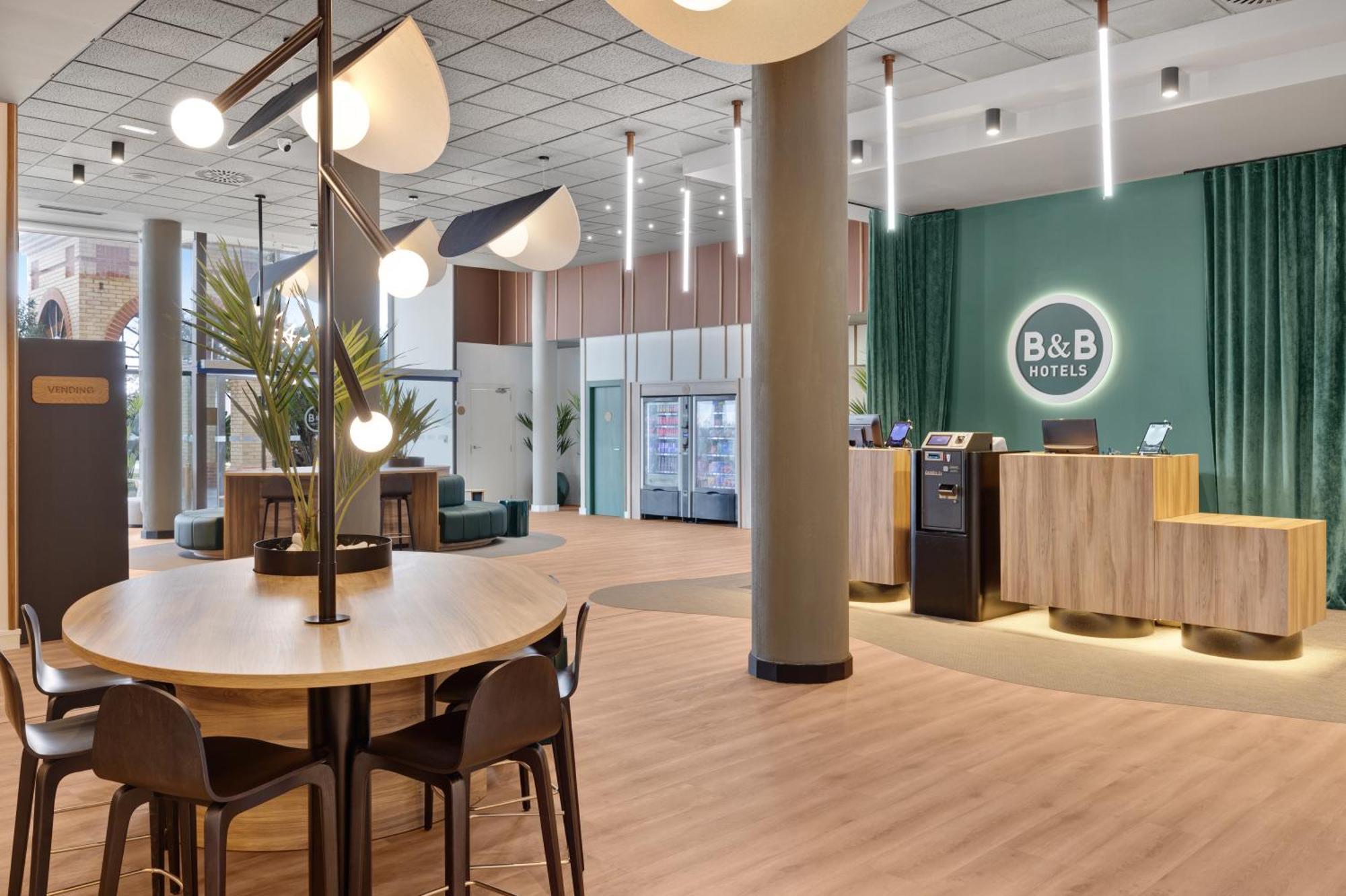 B&B Hotel Alicante Hotel